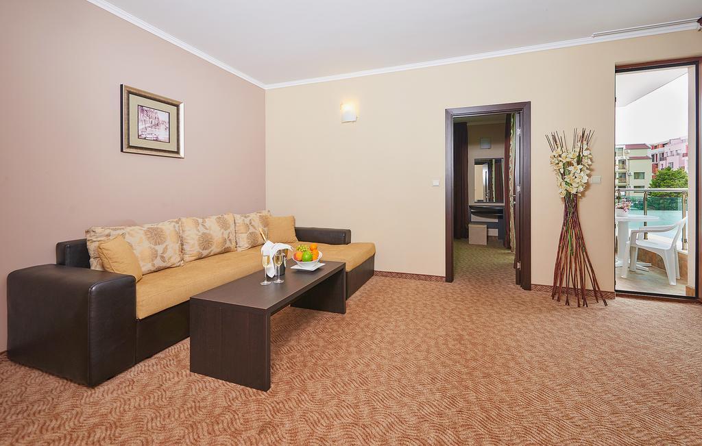 Central Plaza Pomorie Zimmer foto