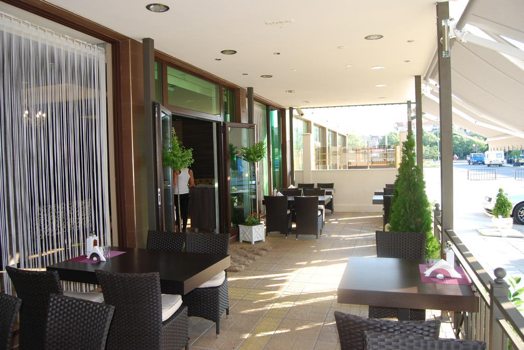 Central Plaza Pomorie Exterior foto